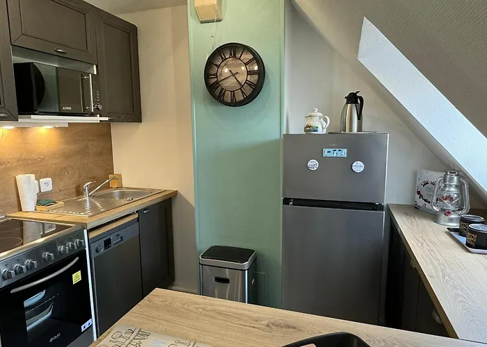 3 Pers Refait A Neuf Pres Plage/thalasso A Cabourg, Balcon, Cuisine Equipee - Fr-1-487-366 *