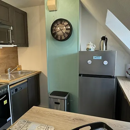 3 Pers Refait A Neuf Pres Plage/thalasso A Cabourg, Balcon, Cuisine Equipee - Fr-1-487-366 *